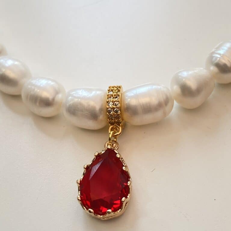 Baroque Fresh Pearl Red Drop Necklace