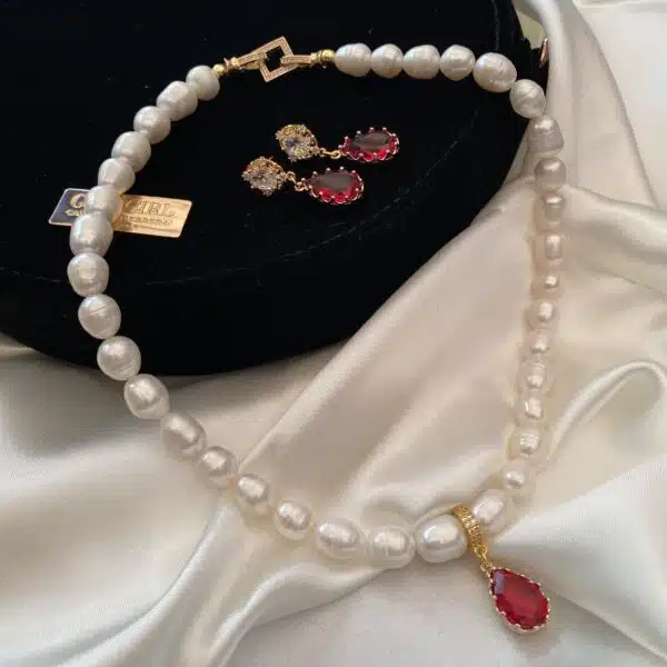 Baroque Pearls Red Drop Set