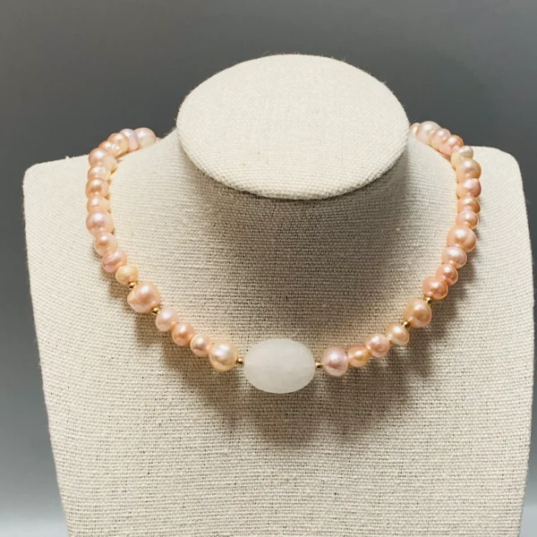 Rose Fresh Pearls Necklace