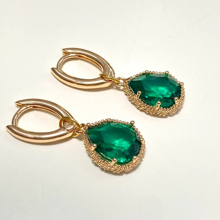 Green Oval Earring