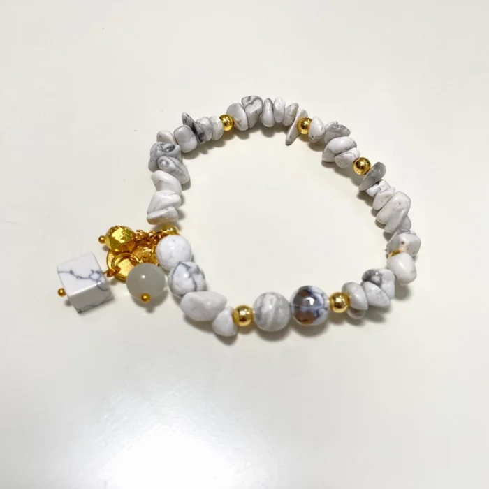 Howlite Chic Bracelet