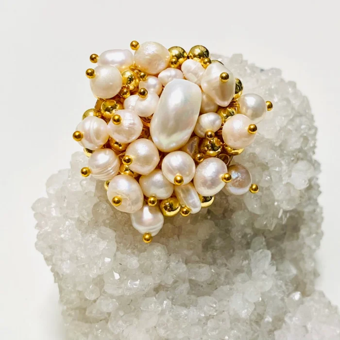 Fresh Pearl Art Brooch