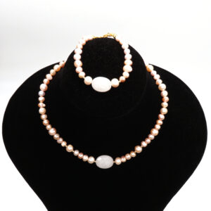 Rose Fresh Pearls Necklace And Bracelet Set