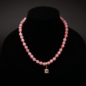 Rose Quartz Chic Necklace