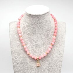 Rose Quartz Chic Necklace